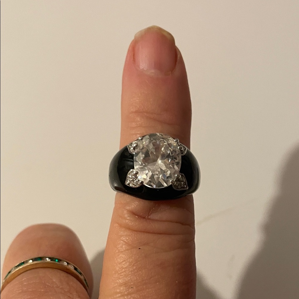 Elegant Black and Silver Ring